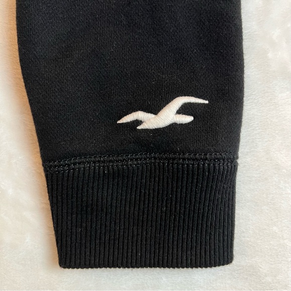 Hollister Crop Hoodie - Small, Black - Picture 4 of 9
